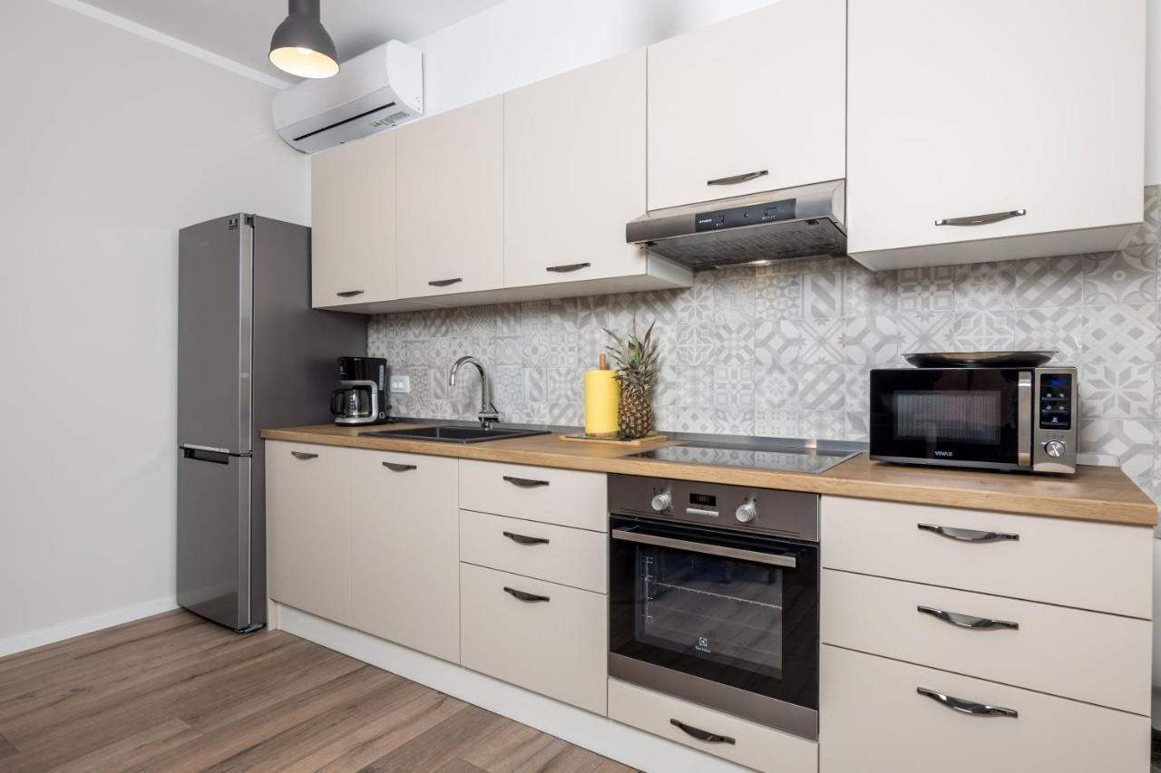 Apartment Div Lovran Exteriör bild